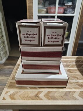 Avon 1876 Cape Cod Dish Set For 2